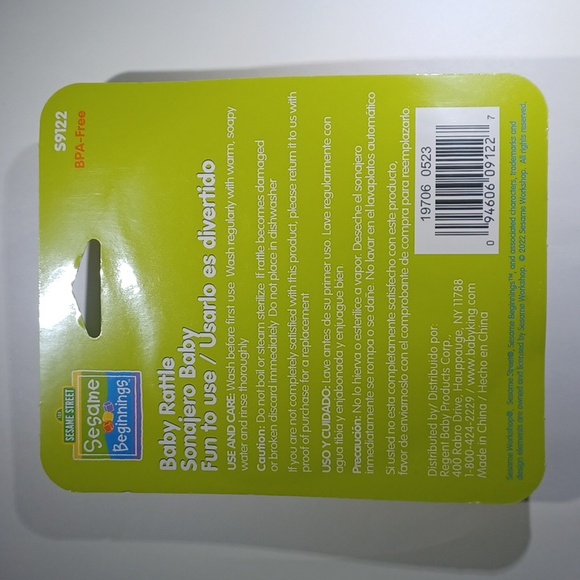 Elmo Rattle With Rings NWT - Picture 2 of 2